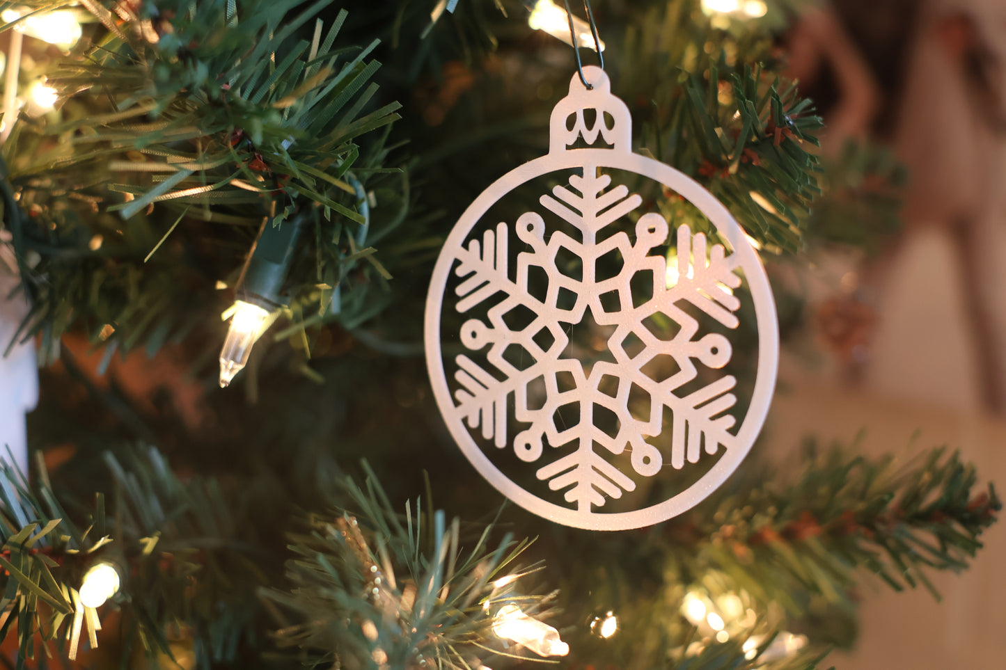 9 pk - Round Snowflake Christmas Ornaments