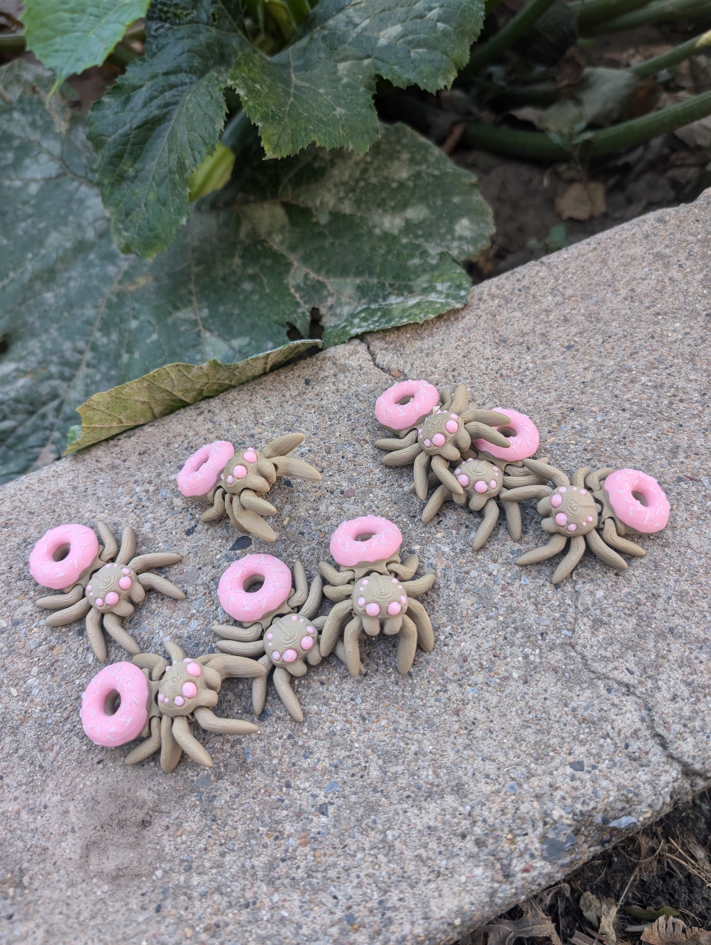 20 pk - Halloween Donut Spiders 3D Printed